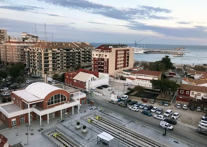 La Faroleta Puerto * 德尼亚