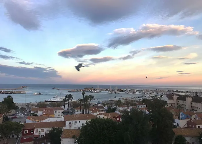 La Faroleta Puerto 公寓 *